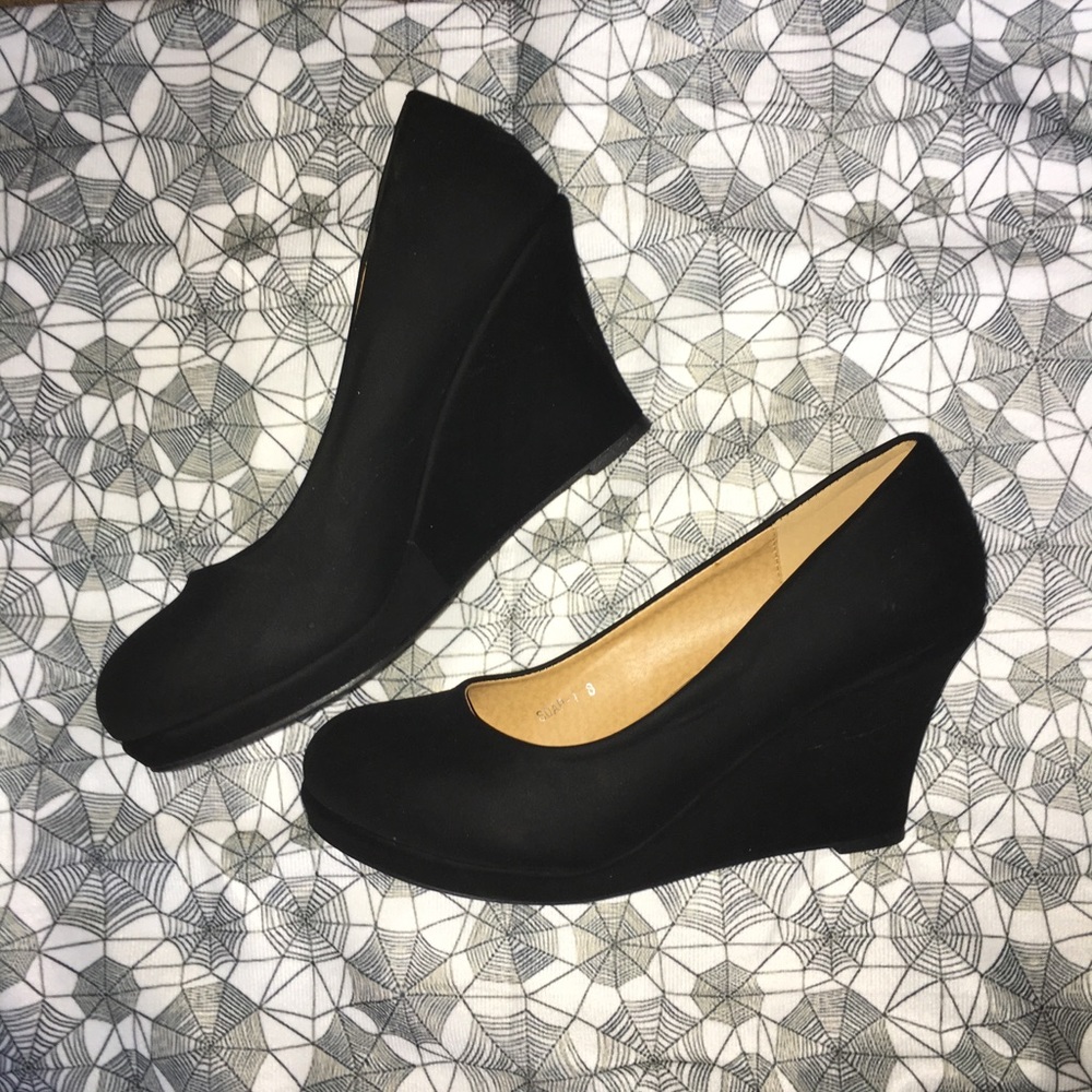 Top Moda Black Wedges